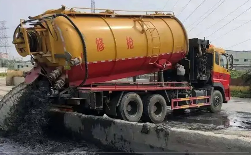 赞皇沉淀池清理案例