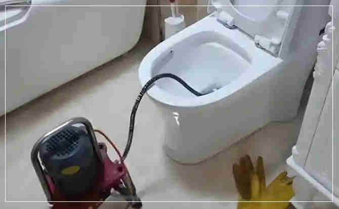 赞皇马桶蹲坑蹲厕疏通